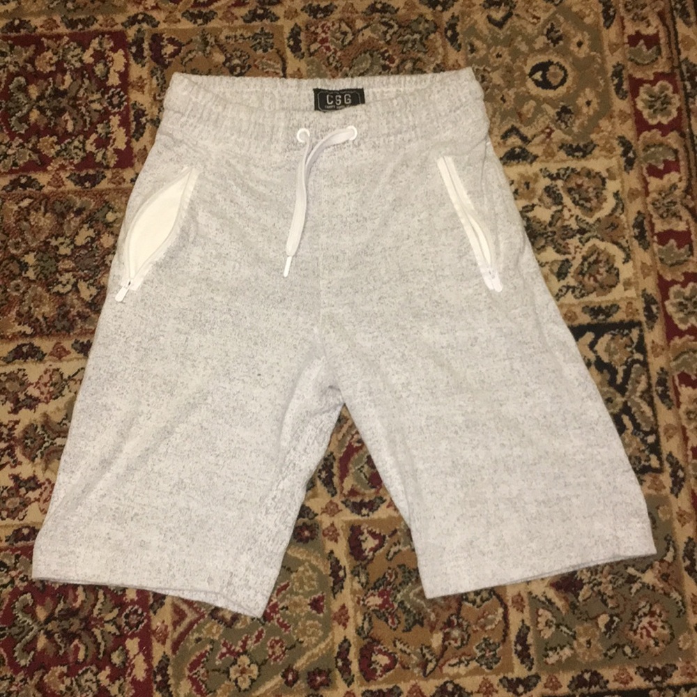 never worn shorts